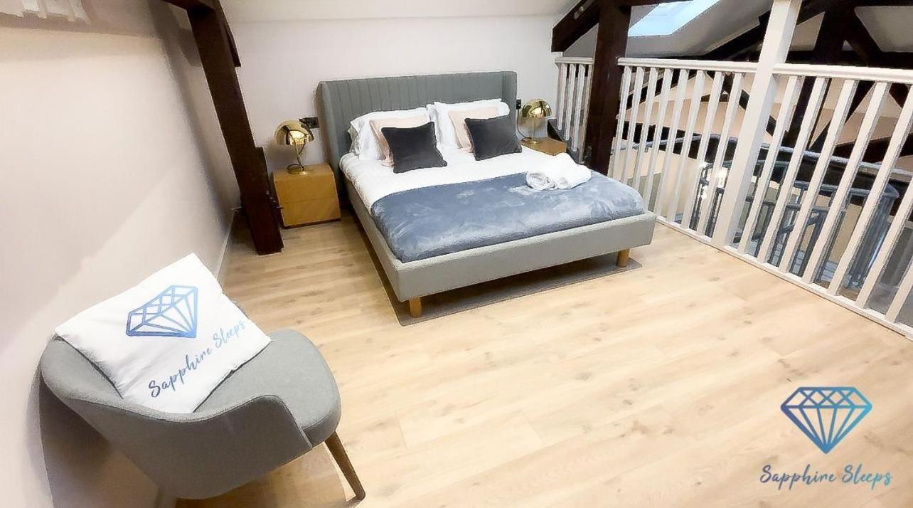 M1 City Centre 3 Bed 3 Bath Luxe Penthouse Manchester Buitenkant foto