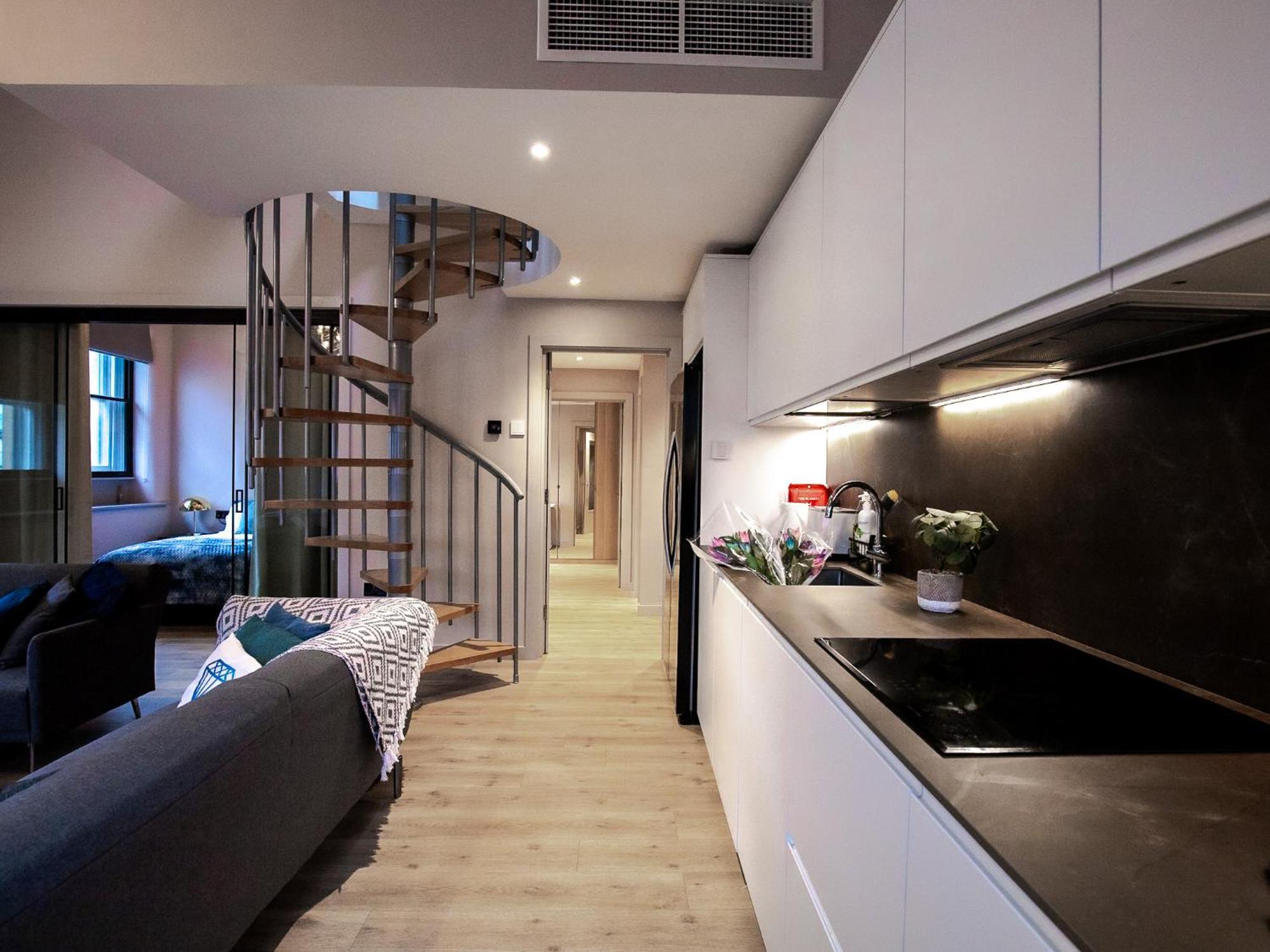 M1 City Centre 3 Bed 3 Bath Luxe Penthouse Manchester Buitenkant foto
